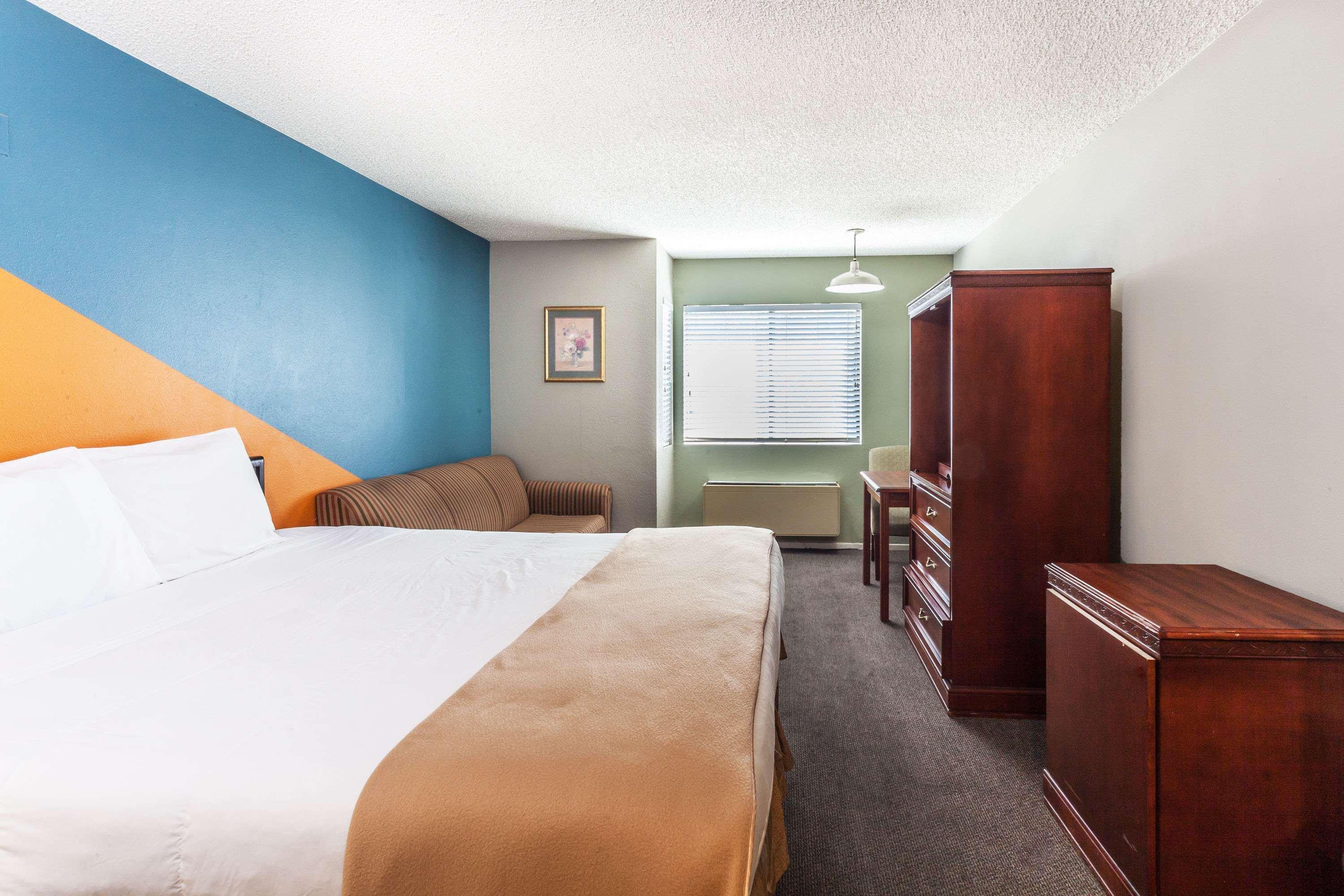 Travelodge By Wyndham Big Bear Lake Ca Buitenkant foto