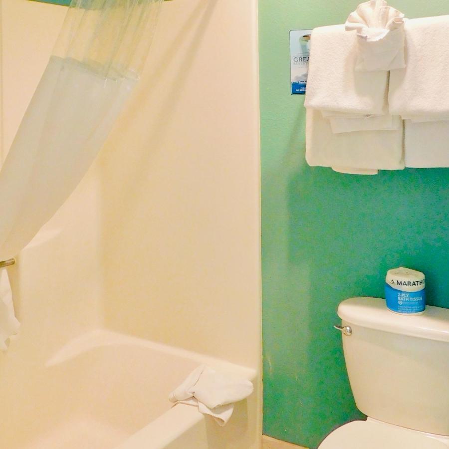 Travelodge By Wyndham Big Bear Lake Ca Buitenkant foto