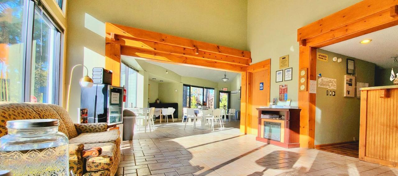 Travelodge By Wyndham Big Bear Lake Ca Buitenkant foto